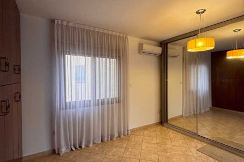 3 bedrooms House in Germasogeia, Cyprus No. 76765 3