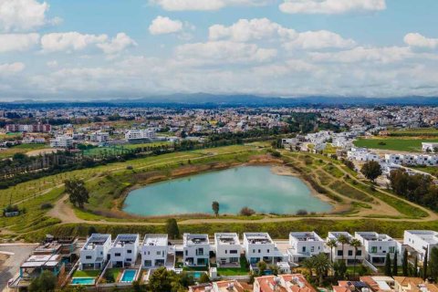 4 bedrooms House in Lakatamia, Cyprus No. 62916 3