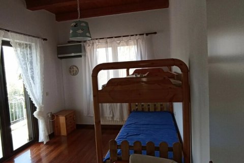4 bedrooms House in Euboea, Greece No. 108403 13