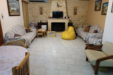 3 bedrooms House in Solygeia, Greece No. 108460 3