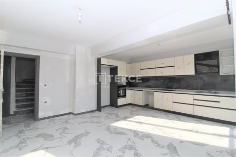 5 bedrooms Apartment in Tra Vinh, Vietnam No. 11315 7