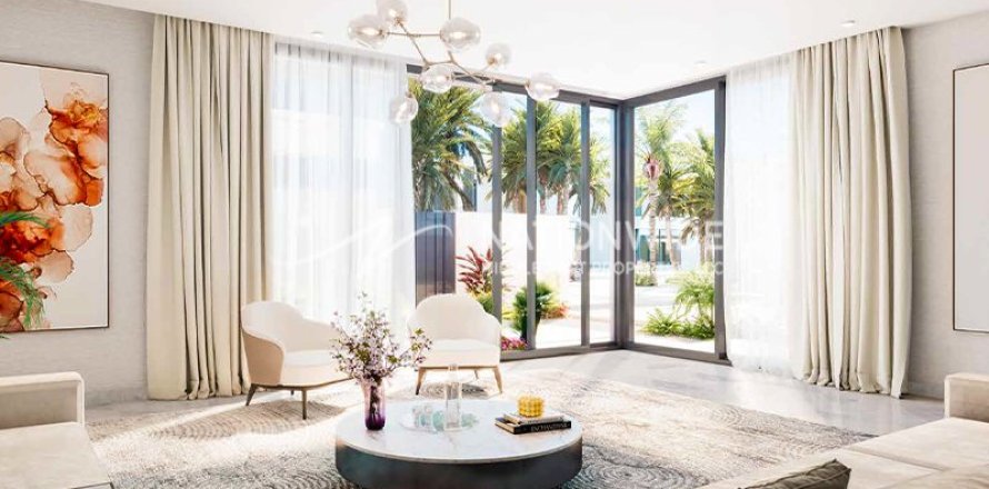 6 bedrooms Villa in Binh Duong, Vietnam No. 86437