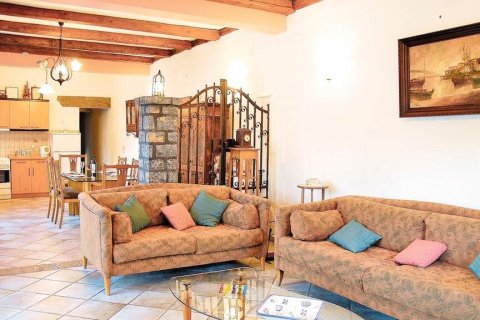 2 bedrooms Villa in Agios Nikolaos, Greece No. 108824 2