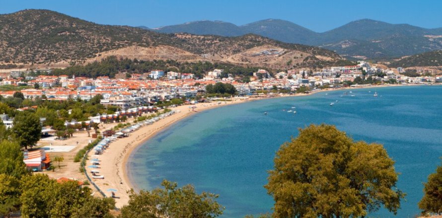 1590m² Land à Kavala, Greece No. 108555