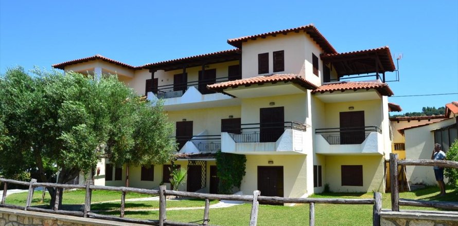 11 rooms Hotel in Chalkidiki, Greece No. 60611