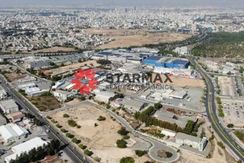 Commercial property in Strovolos, Cyprus No. 82876 1