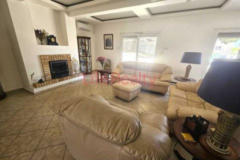 Дом с 5 спальнями в Меса Гитонья, Кипр №100629 6