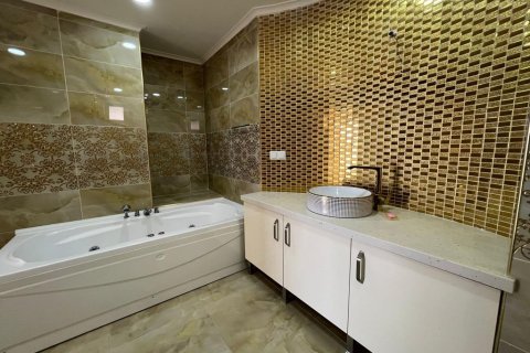 5 bedrooms Villa in Chau Lang, Vietnam No. 14613 8