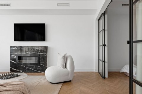 Квартира с 4 спальнями в Tan Xuan, Вьетнам №27536 3