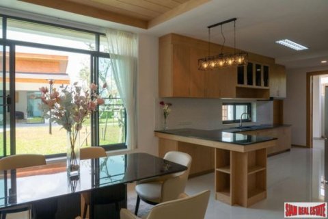 4 dormitorios Villa en Rawai, Thailand No. 96404 5
