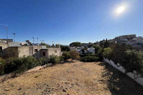 615m² Land in Anavyssos, Greece No. 108611