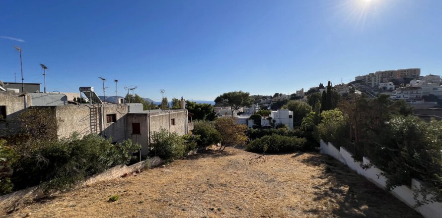 615m² Land in Anavyssos, Greece No. 108611
