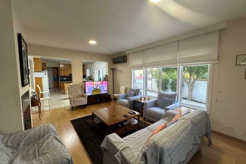 5 bedrooms Villa in Aglantzia, Cyprus No. 62559 8