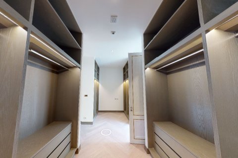 4 dormitorios House en Bangkok, Thailand No. 314 3