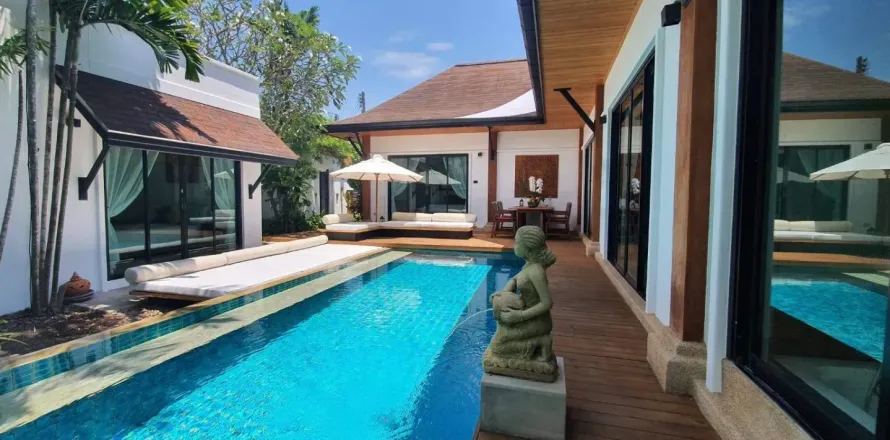 3 dormitorios Villa en Phuket, Thailand No. 91031