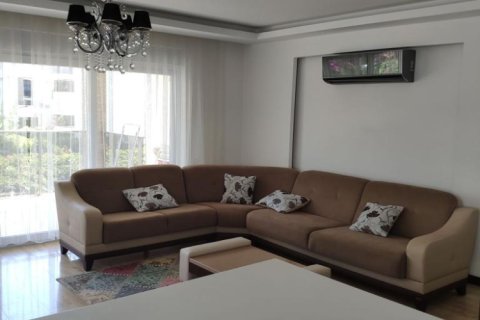 3 bedrooms Penthouse in Nong Ha, Vietnam No. 16065 3