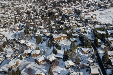 5 bedrooms Apartment in Megeve, France No. 99846 1