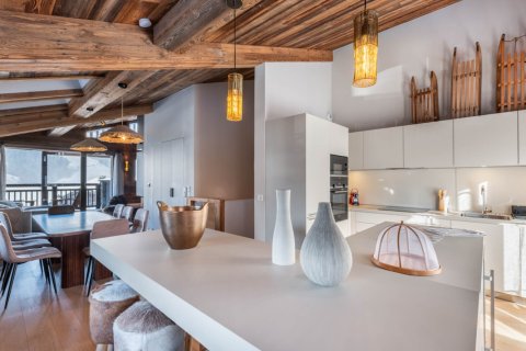 5 bedrooms Apartment in Megeve, France No. 99846 4