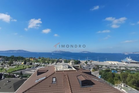 5 bedrooms Apartment in Maltepe, Turkey No. 128245