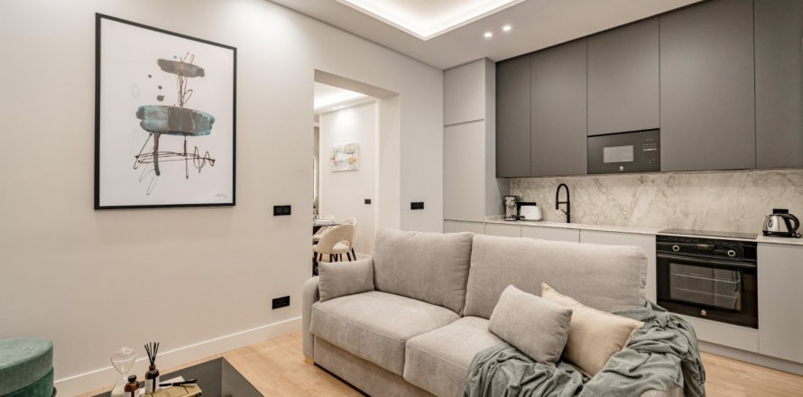 3 dormitorios Apartment en Thanh Son, Vietnam No. 26918