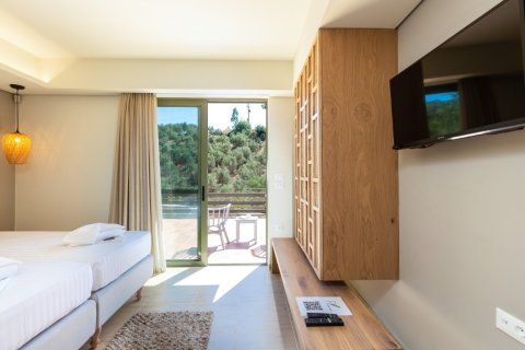 6 bedrooms Villa in Chania, Greece No. 23889 26