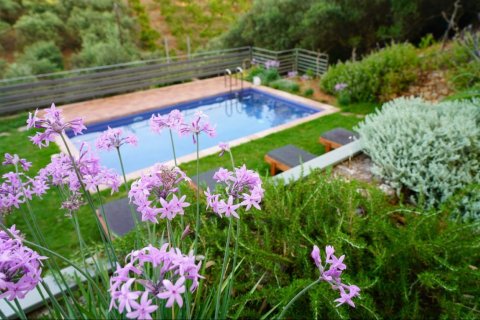 6 bedrooms Villa in Chania, Greece No. 23889 3