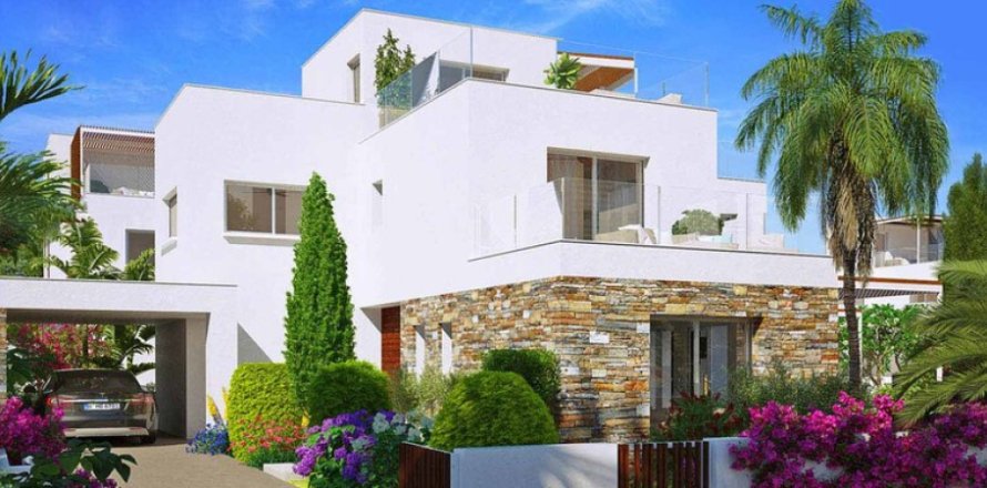4 bedrooms Villa in Paphos, Cyprus No. 106608