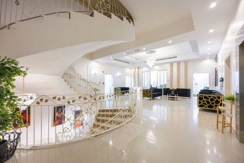 12 chambres Villa à Al Mearag City, Vietnam No. 87400 2