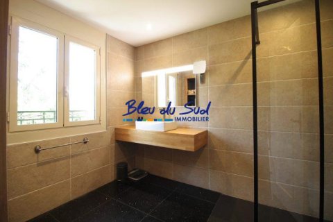 4 bedrooms Villa in Vernet-les-Bains, France No. 69428 17