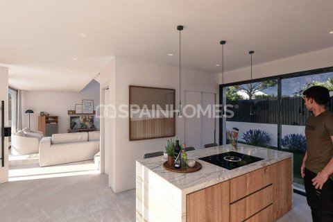 4 bedrooms Villa in Quat Lam, Vietnam No. 88104 12