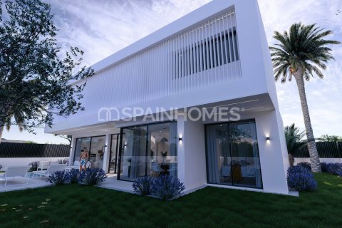 4 bedrooms Villa in Quat Lam, Vietnam No. 88104 7