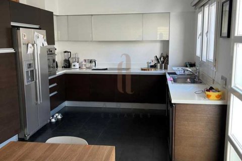 5 bedrooms Villa in Limassol, Cyprus No. 81715 4