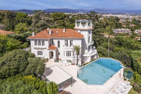 13 bedrooms Villa in Antibes, France No. 76727 1