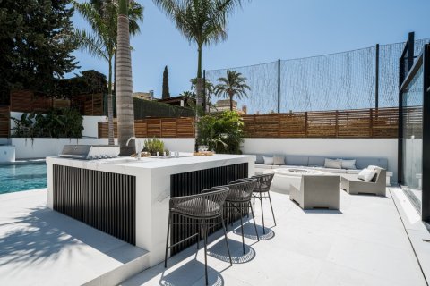 7 bedrooms Villa in Thuan Nam, Vietnam No. 27121 18