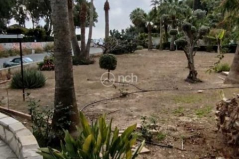 3 bedrooms Apartment in Limassol, Cyprus No. 79933 1