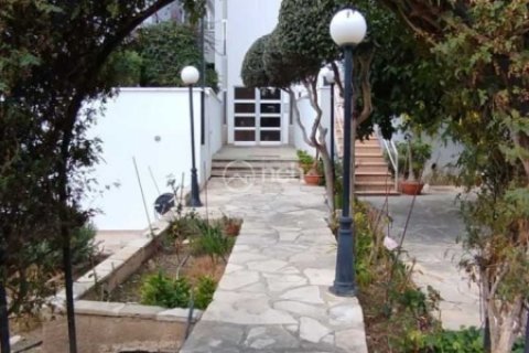 3 bedrooms Apartment in Limassol, Cyprus No. 79933 4