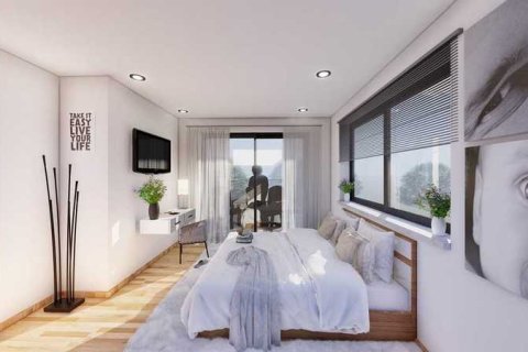 4 dormitorios House en Agios Tychonas, Cyprus No. 30750 3