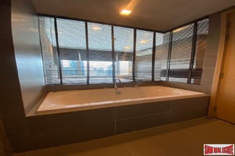 2 bedrooms Apartment in Bangkok, Thailand No. 96760 9