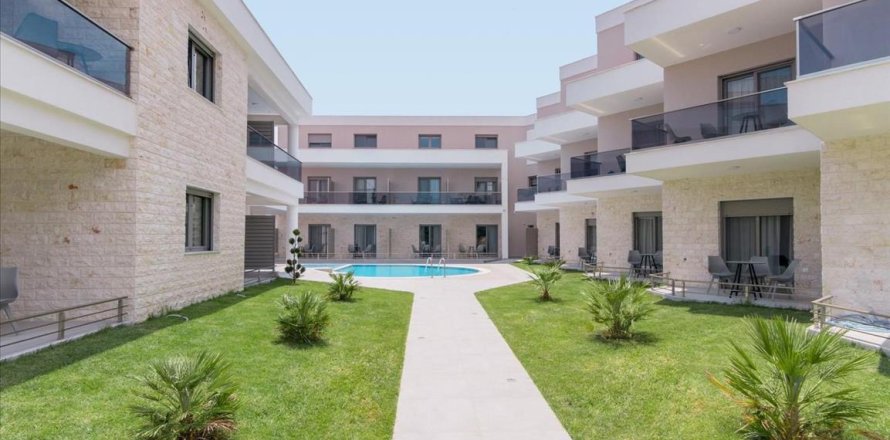 25 rooms Hotel in Chalkidiki, Greece No. 57347