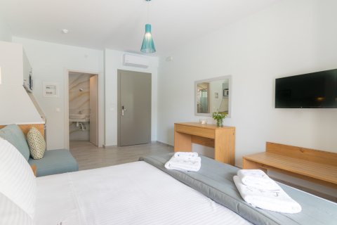 25 rooms Hotel in Chalkidiki, Greece No. 57347 24