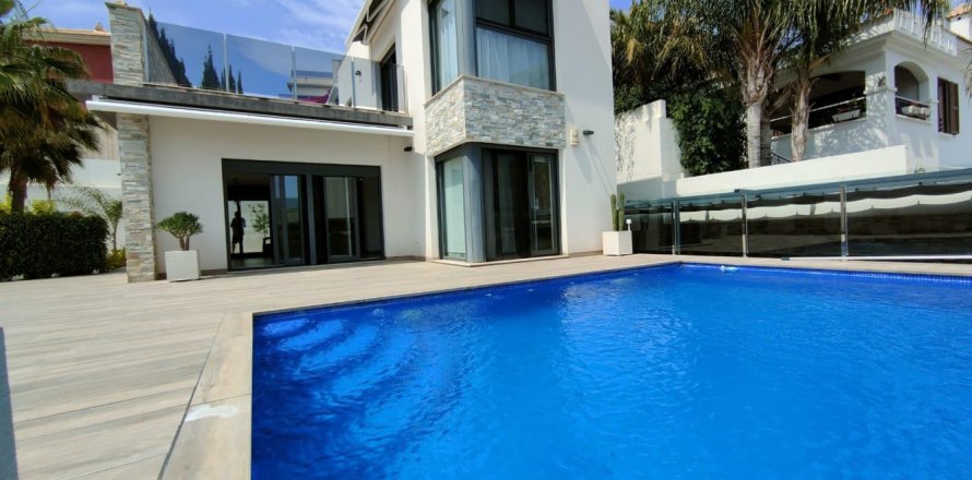 1 chambre Villa à Long Dinh, Vietnam No. 92302