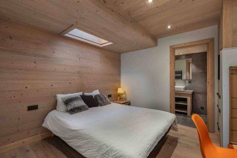 4 bedrooms House in Combloux, France No. 100026 10