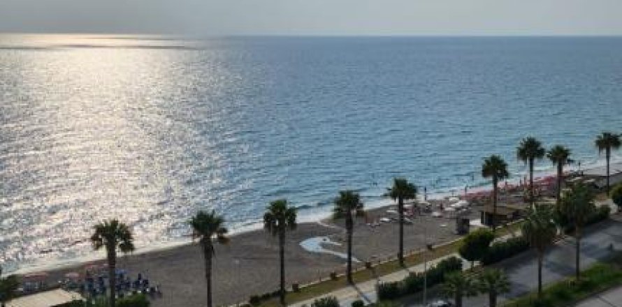 3 rooms Apartment in Mahmutlar, Turkey No. 21422