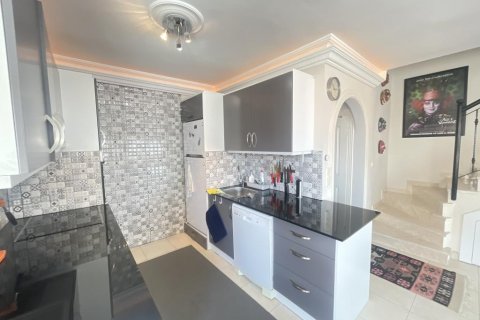 3 rooms Apartment in Phong Thanh Tay A, Vietnam No. 21530 5