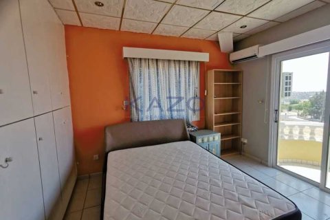 Дом с 4 спальнями в Агиос Афанасиос, Кипр №65522 7