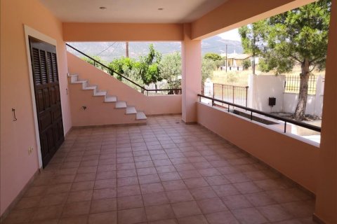 4 bedrooms Villa in Loutraki, Greece No. 50869 14