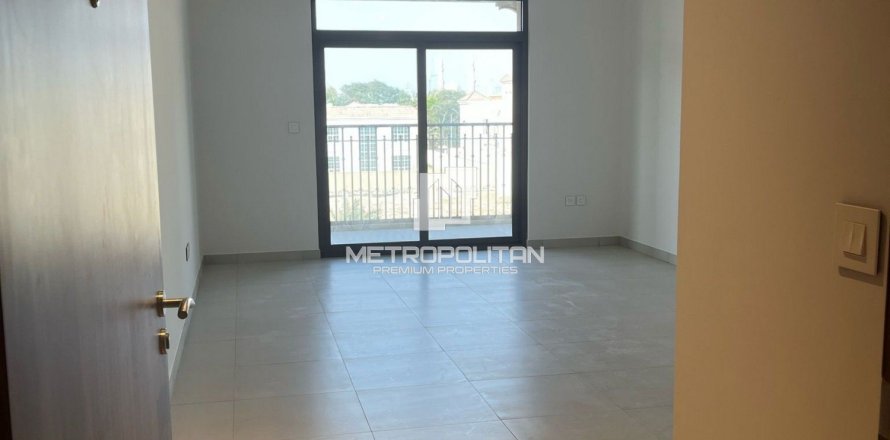 1 bedroom Apartment in Phuc Dong, Vietnam No. 94276