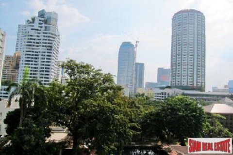 2 bedrooms Apartment in Bangkok, Thailand No. 95745 1
