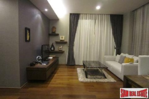 2 bedrooms Apartment in Bangkok, Thailand No. 95745 12