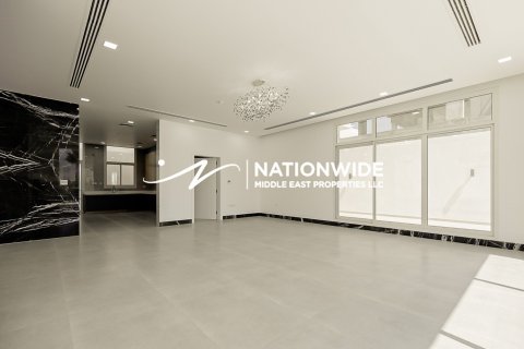 6 bedrooms Villa in Binh Duong, Vietnam No. 95587 6